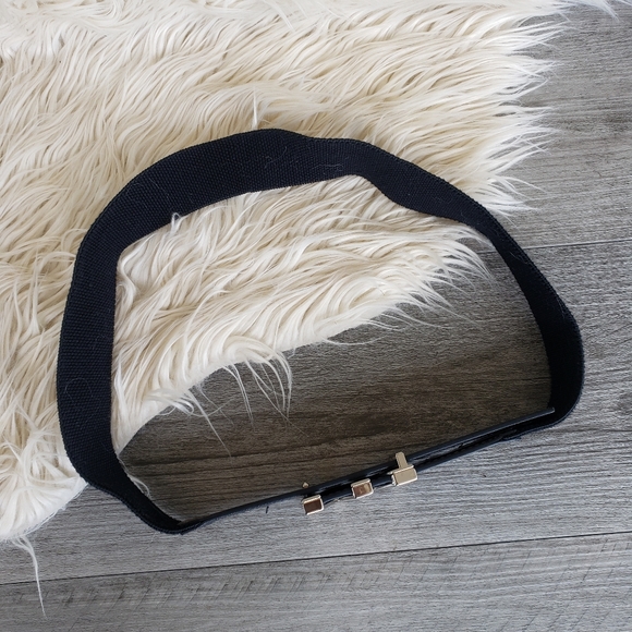 MICHAEL KORS - 2 belt bundle - Picture 5 of 13